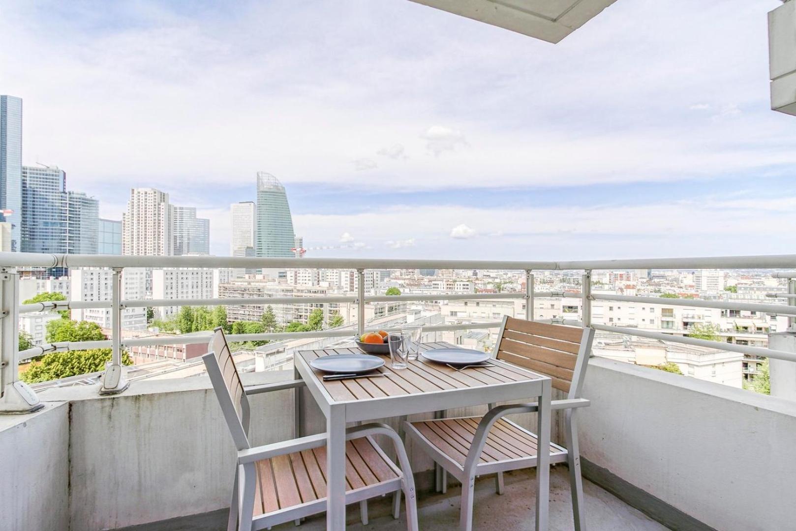 Joli Studio A Courbevoie - La Defense Extérieur photo